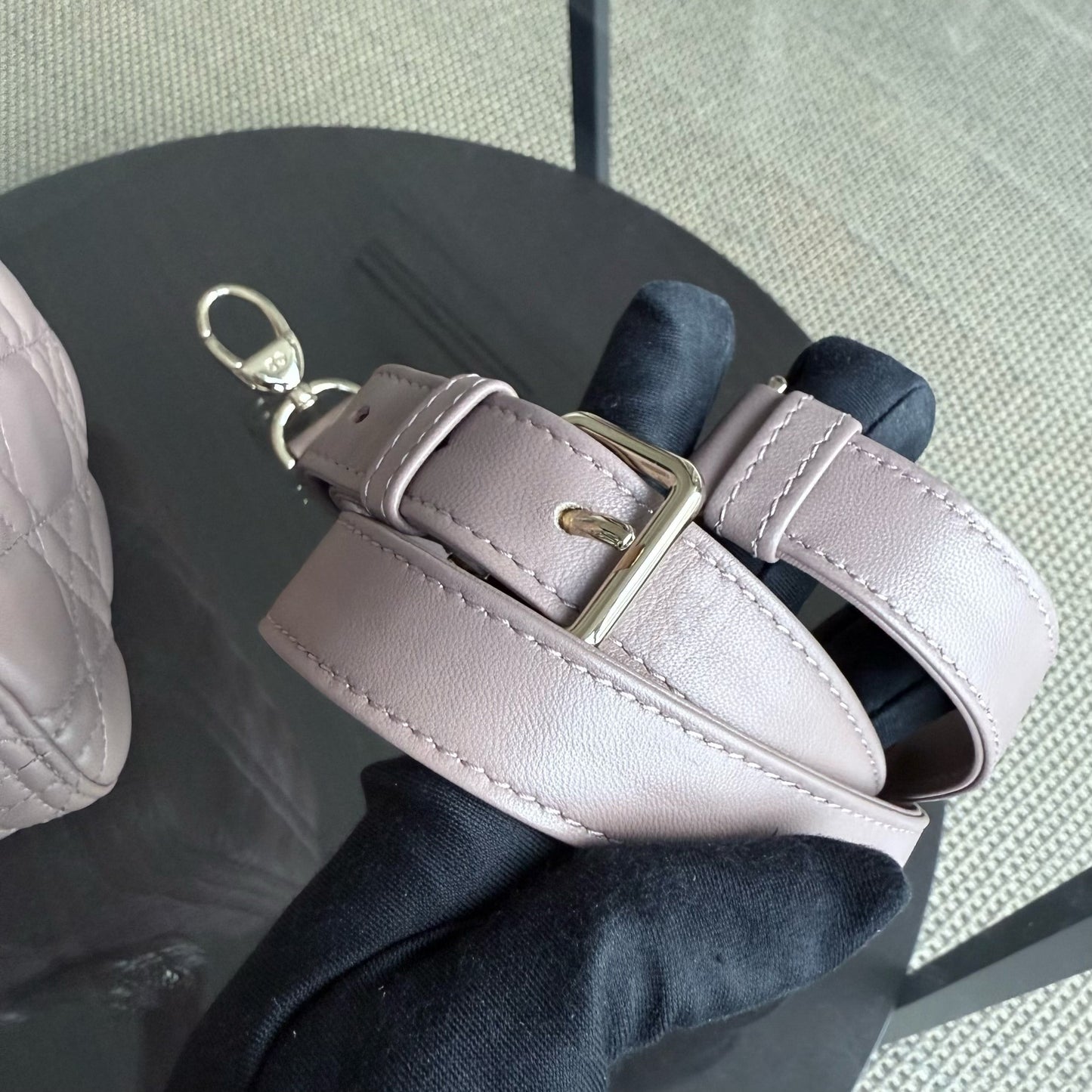 Lady Moyen - Cuir d'agneau Canange Blush Quincaillerie dorée — Kovancy