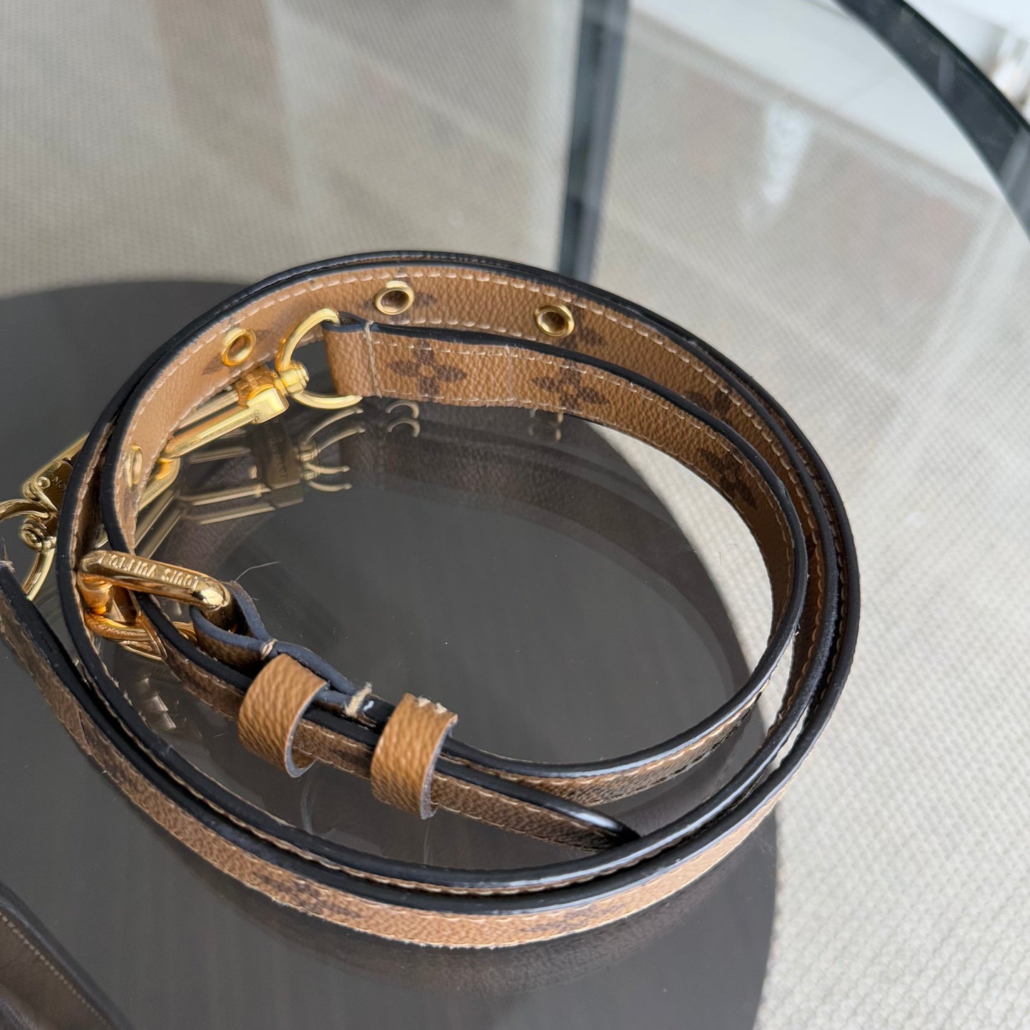 LVT Pochette Metis - Toile Monogram inversée Matériel doré