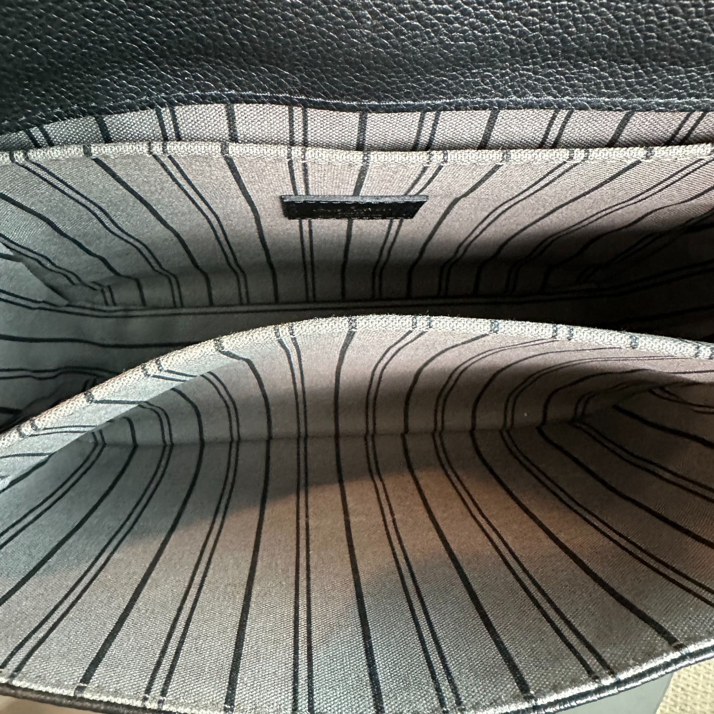 Pochette Metis MM Nior Monogram Empreinte Cuir Noir — Kovancy