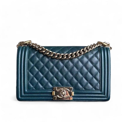 Chanel Boy Élite