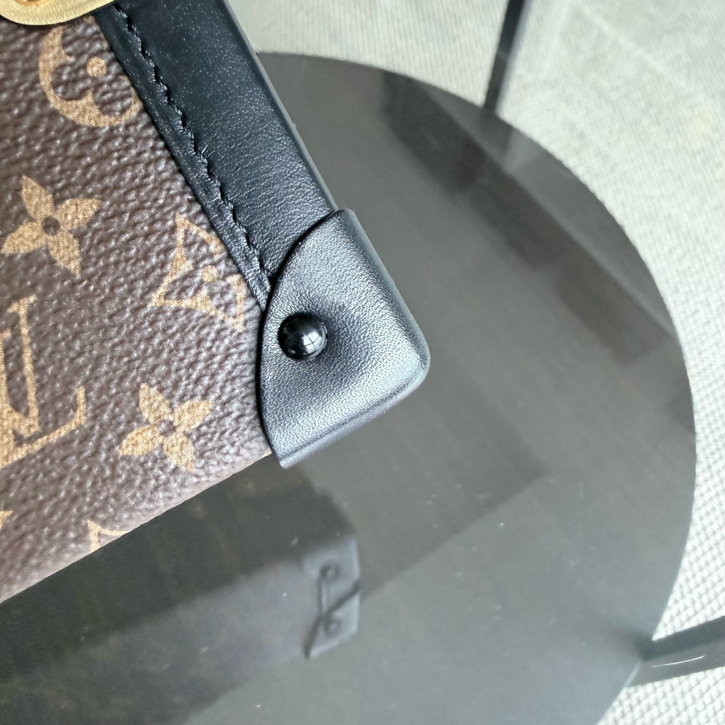 Kovancy - Sac bandoulière Petite Malle - Boîte Monogram en toile, édition limitée