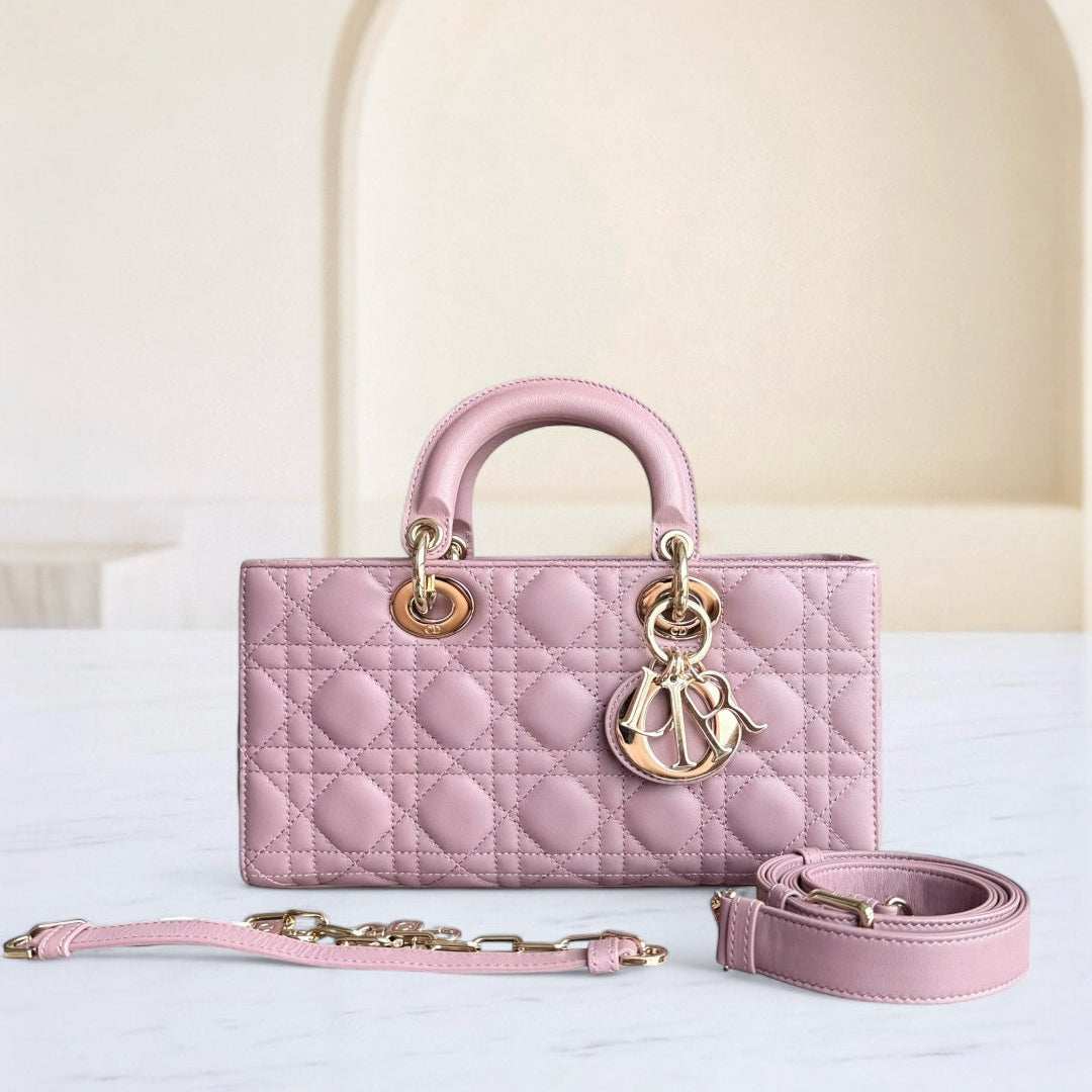 D-Joy Medium - Cuir d'agneau Cannage Blush Rose Accastillage doré — Kovancy