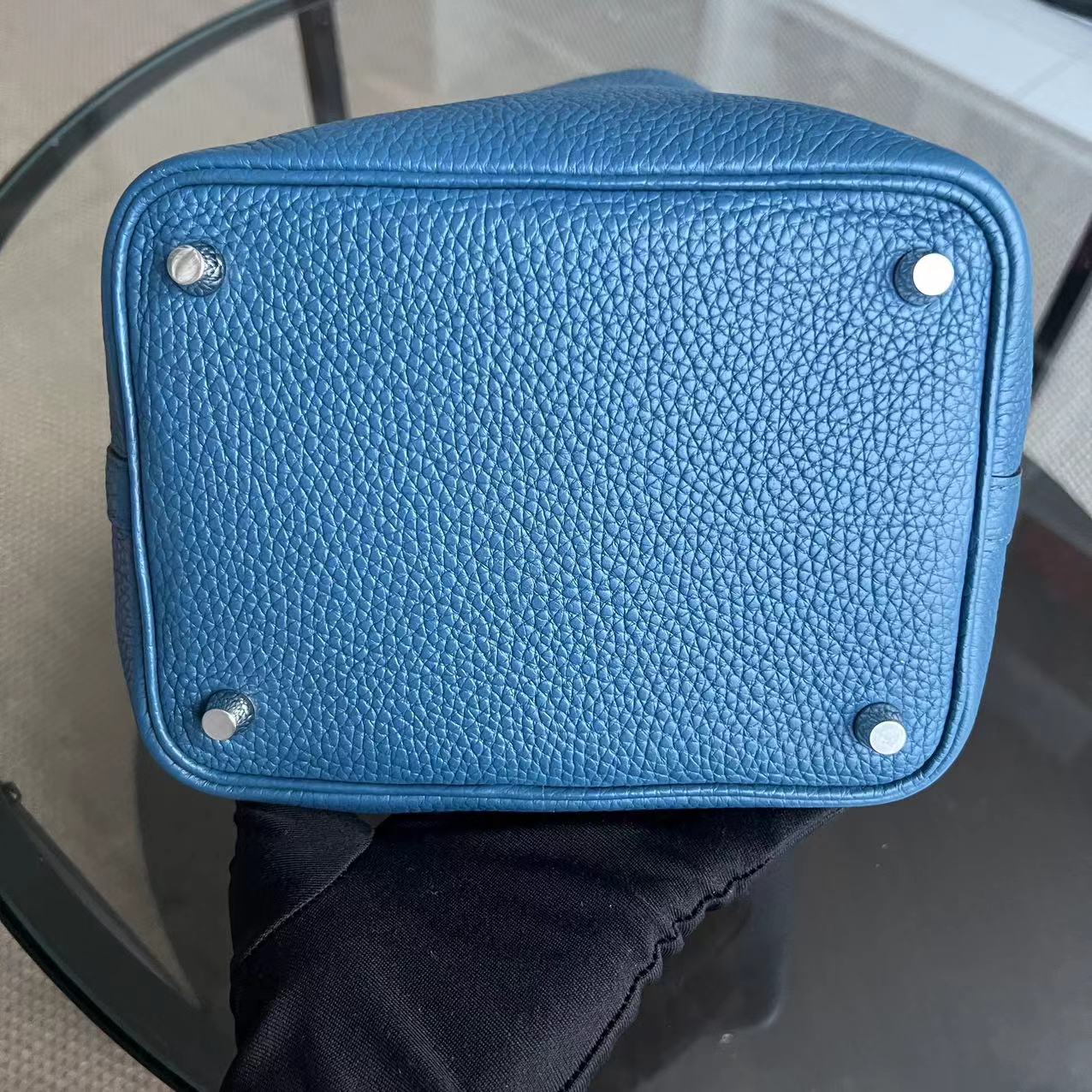 Picotin 18 - Square Quincaillerie O Stamp Blue Silver — Kovancy