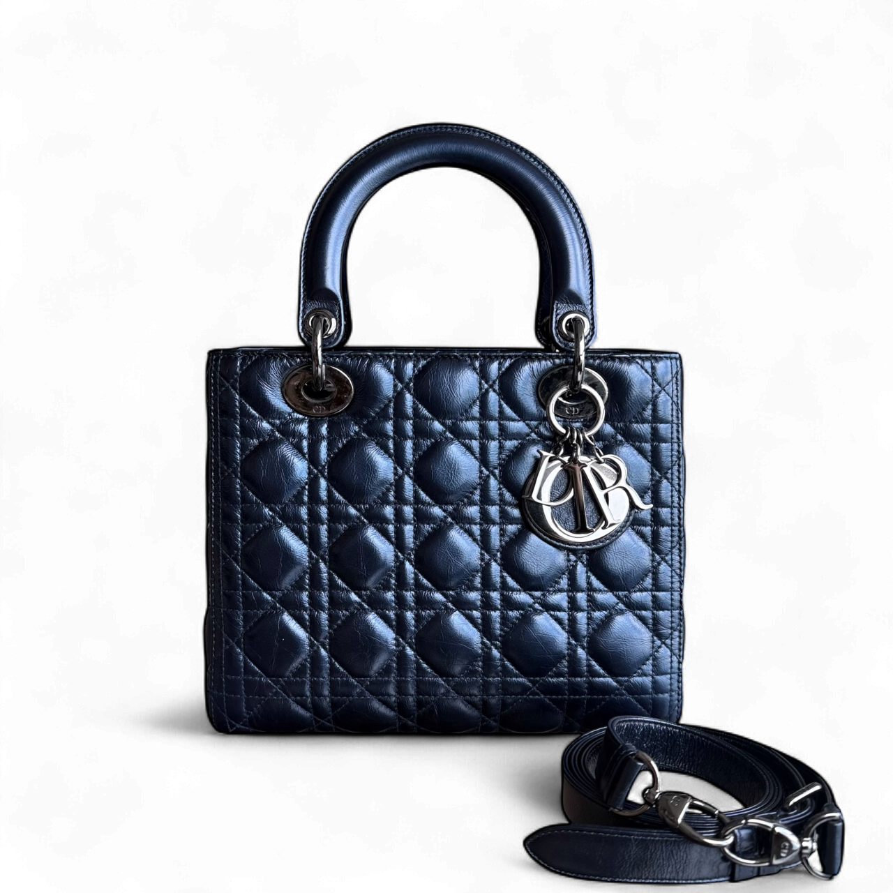 Lady Cuir de veau glacé Cannage moyen bleu foncé, accessoires argentés — Kovancy