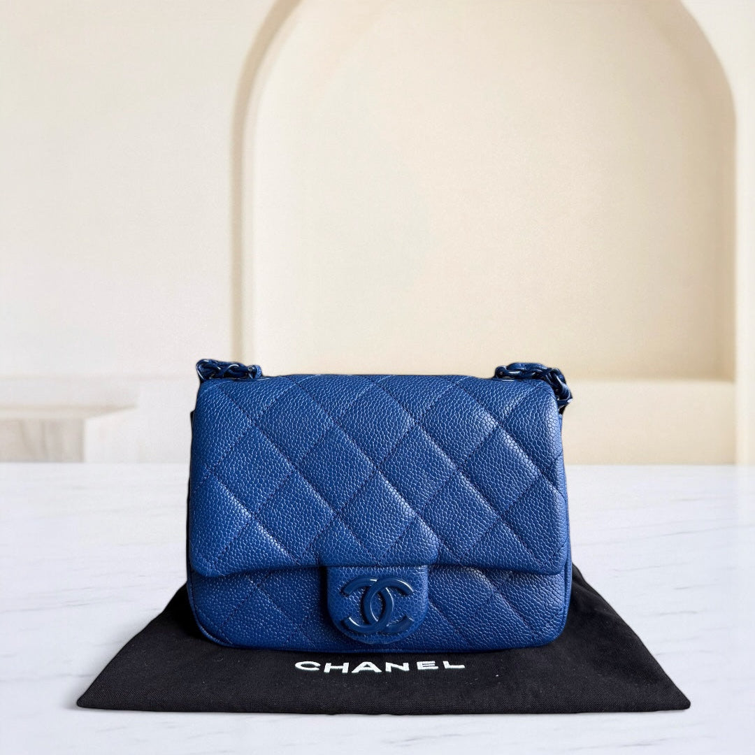 Classic Flap Mini saisonnier Square — Kovancy