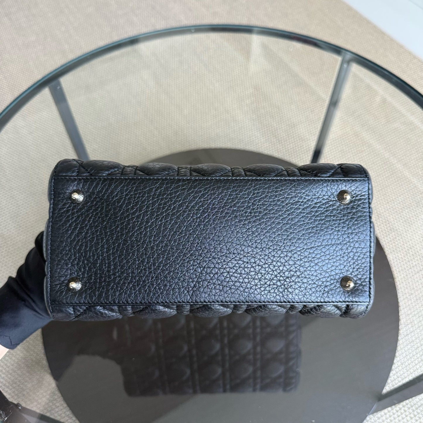 Dior Lady Rabat moyen - Cuir de veau Cannage noir et matériel doré