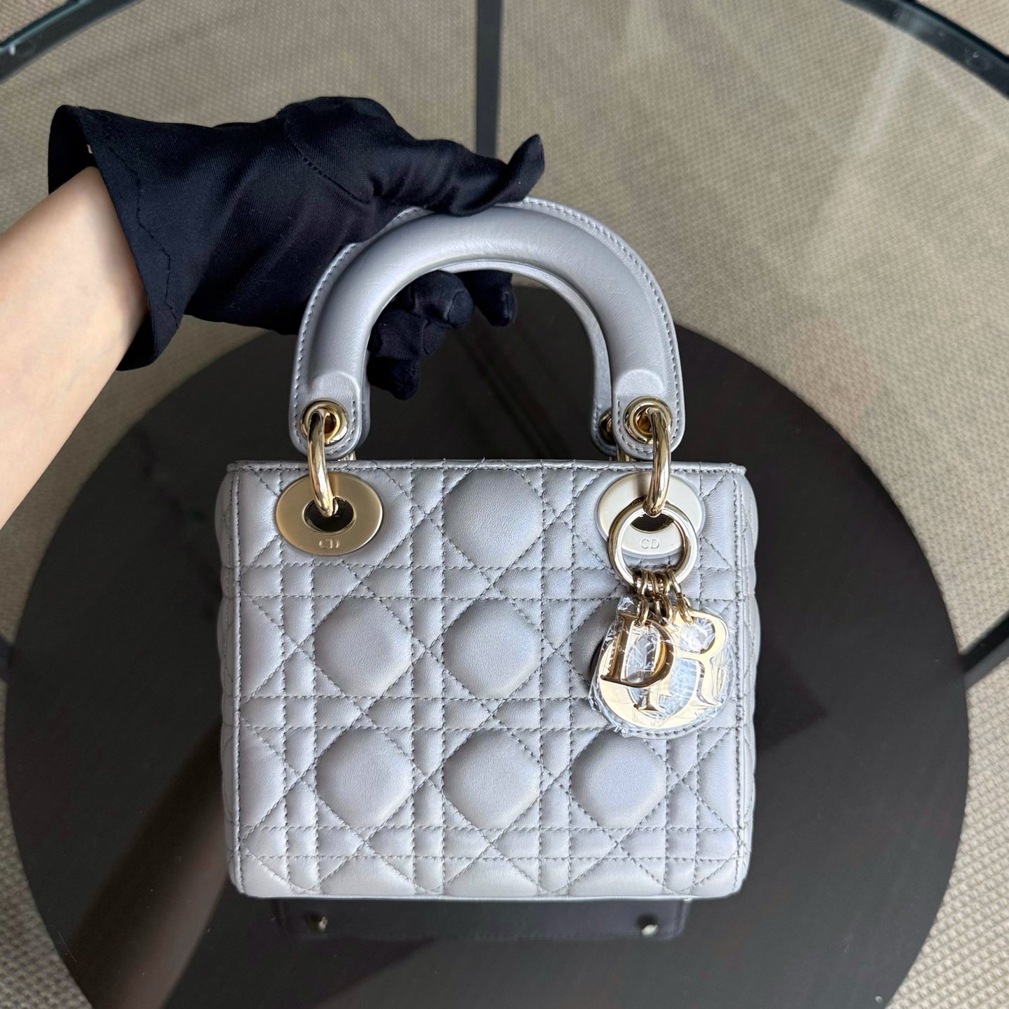 Lady Mini - Sangle chaîne en cuir d'agneau Cannage avec quincaillerie argentée et dorée — Kovancy