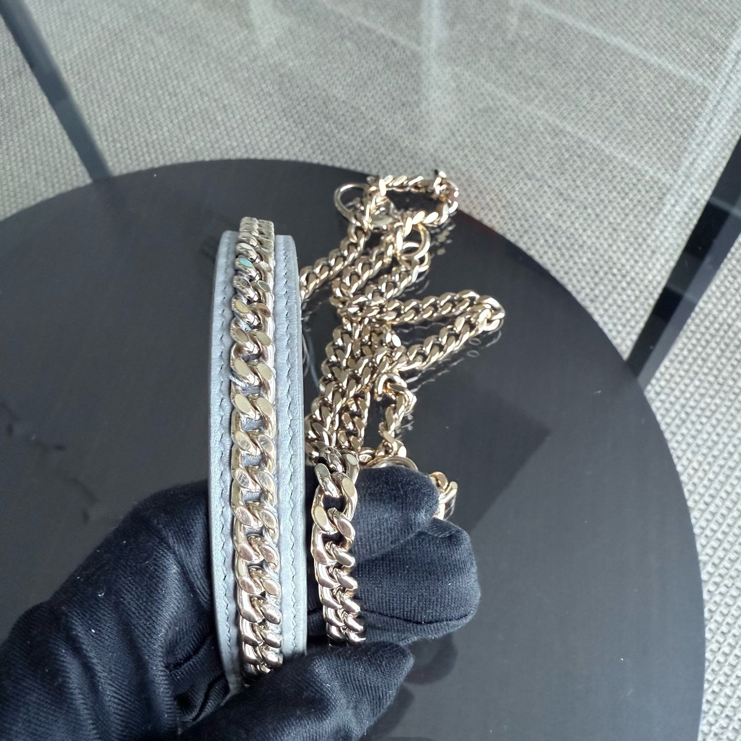 Lady Mini - Sangle chaîne en cuir d'agneau Cannage avec quincaillerie argentée et dorée — Kovancy