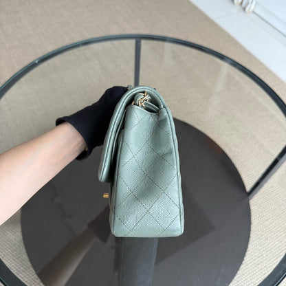 Chanel Classic Flap Bleu
