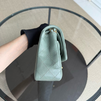 Chanel Classic Flap Bleu