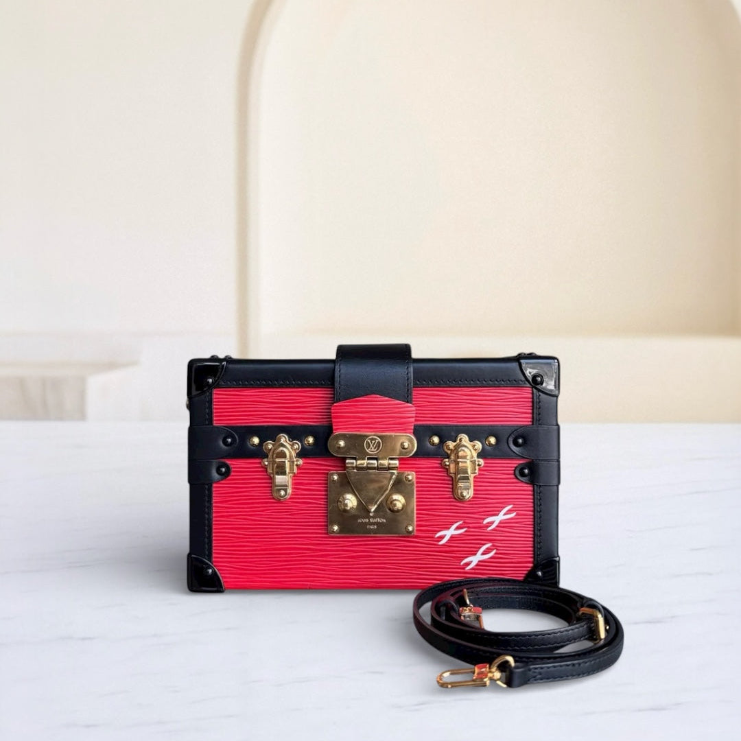 Kovancy - Petite Malle - Nouvelle édition Sac bandoulière en cuir EPI rouge avec matériel doré et puce électronique