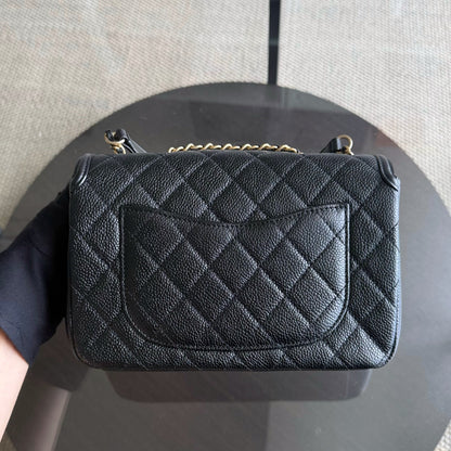 Chanel Filigree CC