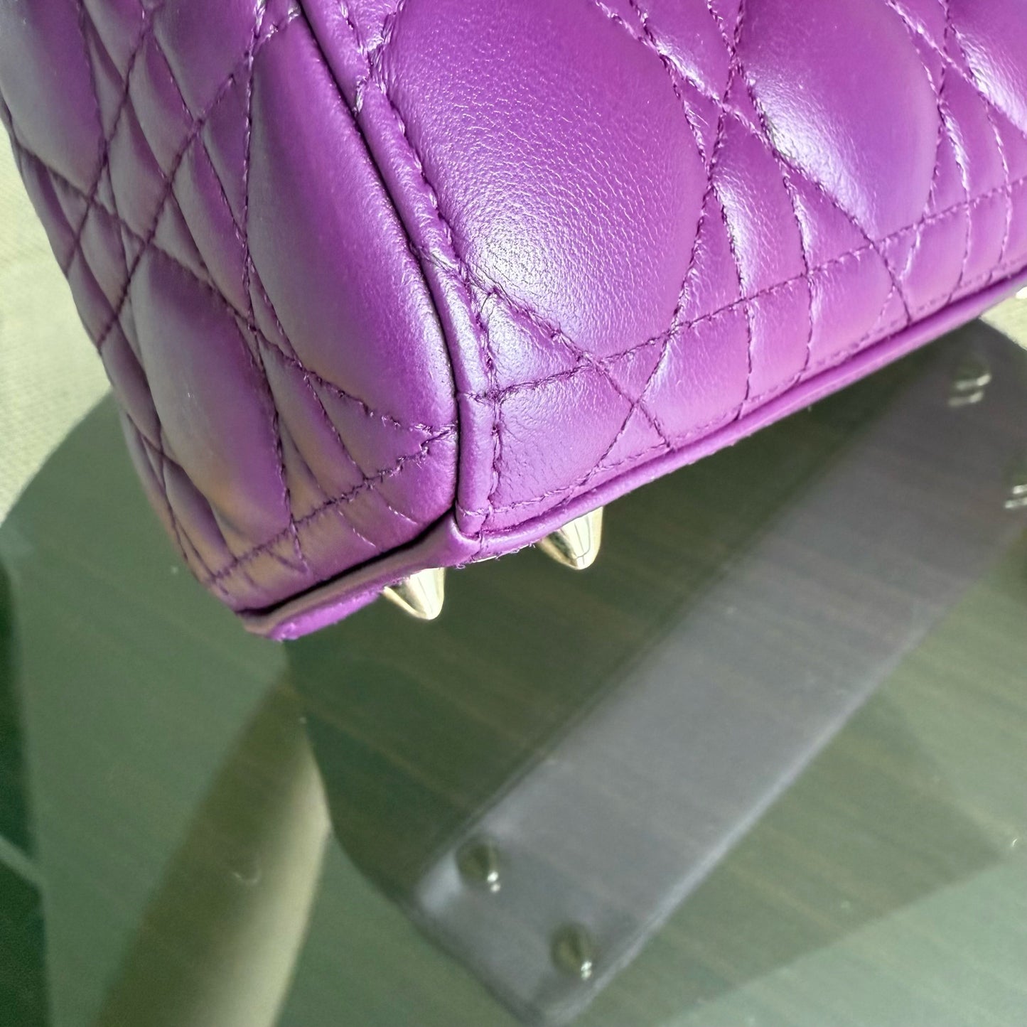Lady Petit ABC - Cuir d'agneau Cannage violet et matériel doré MyABC — Kovancy