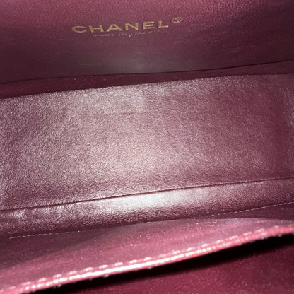 Sac Chanel Business Affinity grand format - 27 cm, cuir caviar matelassé noir, finitions dorées Series 23