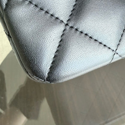 Chanel Classic Flap Jumbo - 30CM simple rabat en cuir d'agneau matelassé noir matériel doré Series 14