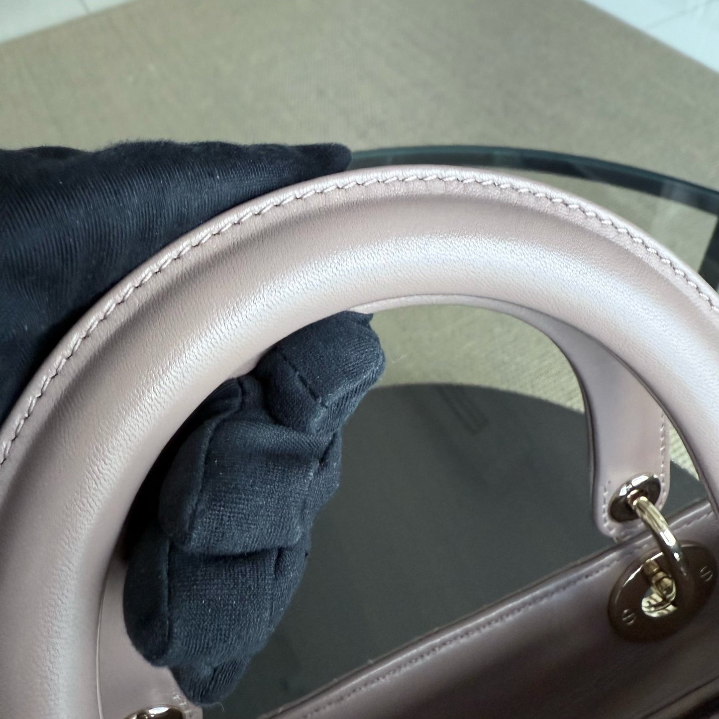 Lady Moyen - Cuir d'agneau Canange Blush Quincaillerie dorée — Kovancy