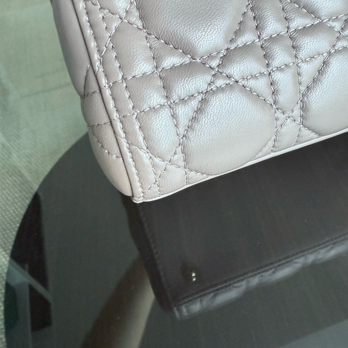 Lady Moyen - Cuir d'agneau Canange Blush Quincaillerie dorée — Kovancy