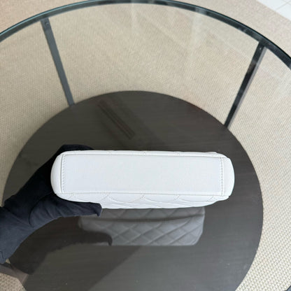 Sac CHNL Seasonal Flap Small