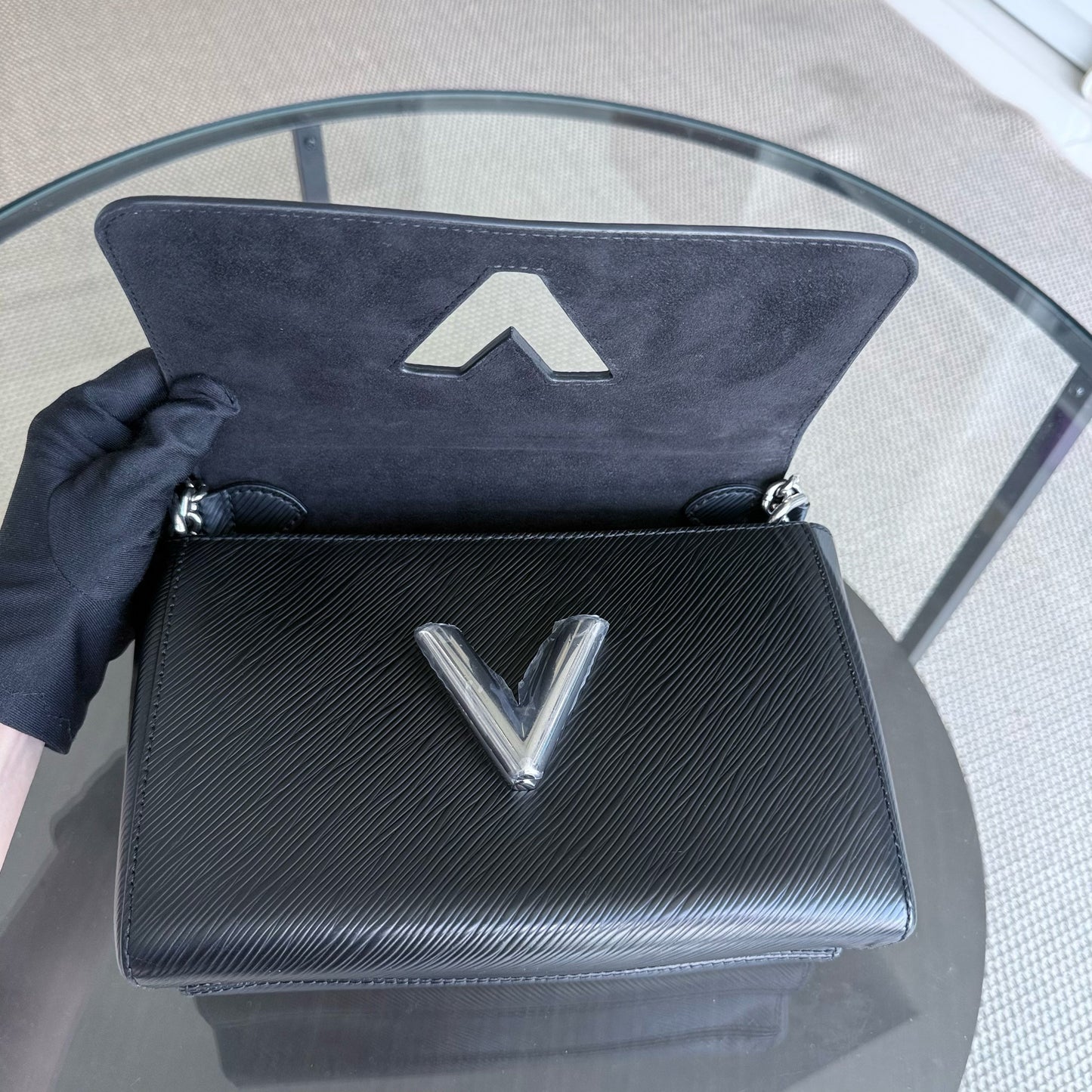 Kovancy - Twist Medium MM - Cuir EPI Noir Quincaillerie Argentée