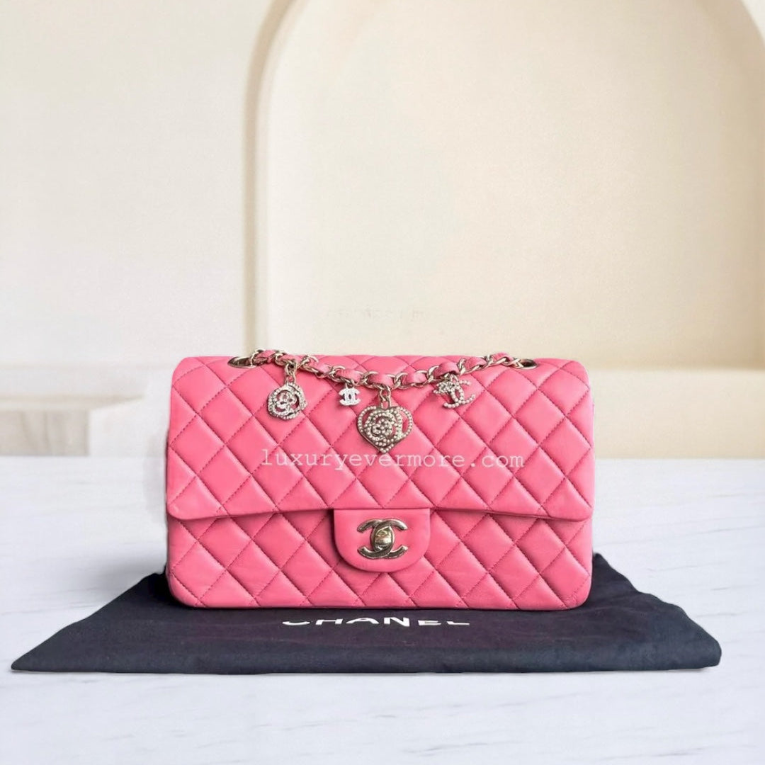 Classic Flap Medium — Kovancy