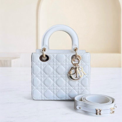 Dior MyABC Lady Petit - Cuir d'agneau Cannage blanc, quincaillerie dorée