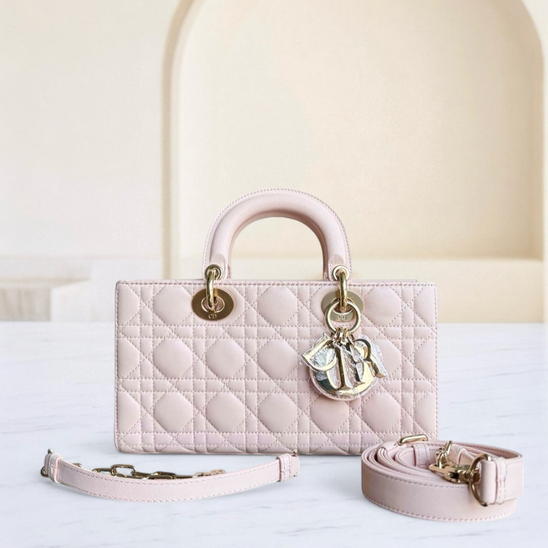 D-Joy Medium - Cuir d'agneau Cannage Rose clair Ferrures dorées — Kovancy