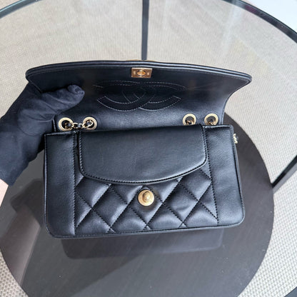 Chanel Diana Reissue