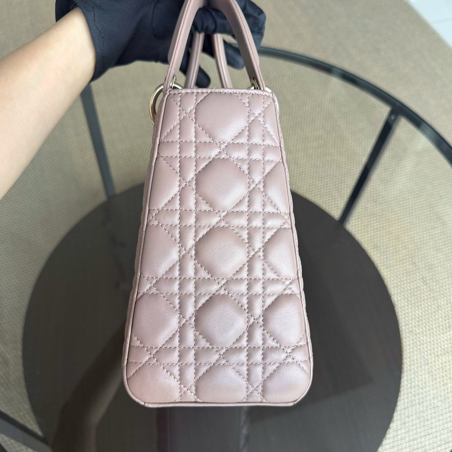 Lady Moyen - Cuir d'agneau Canange Blush Quincaillerie dorée — Kovancy