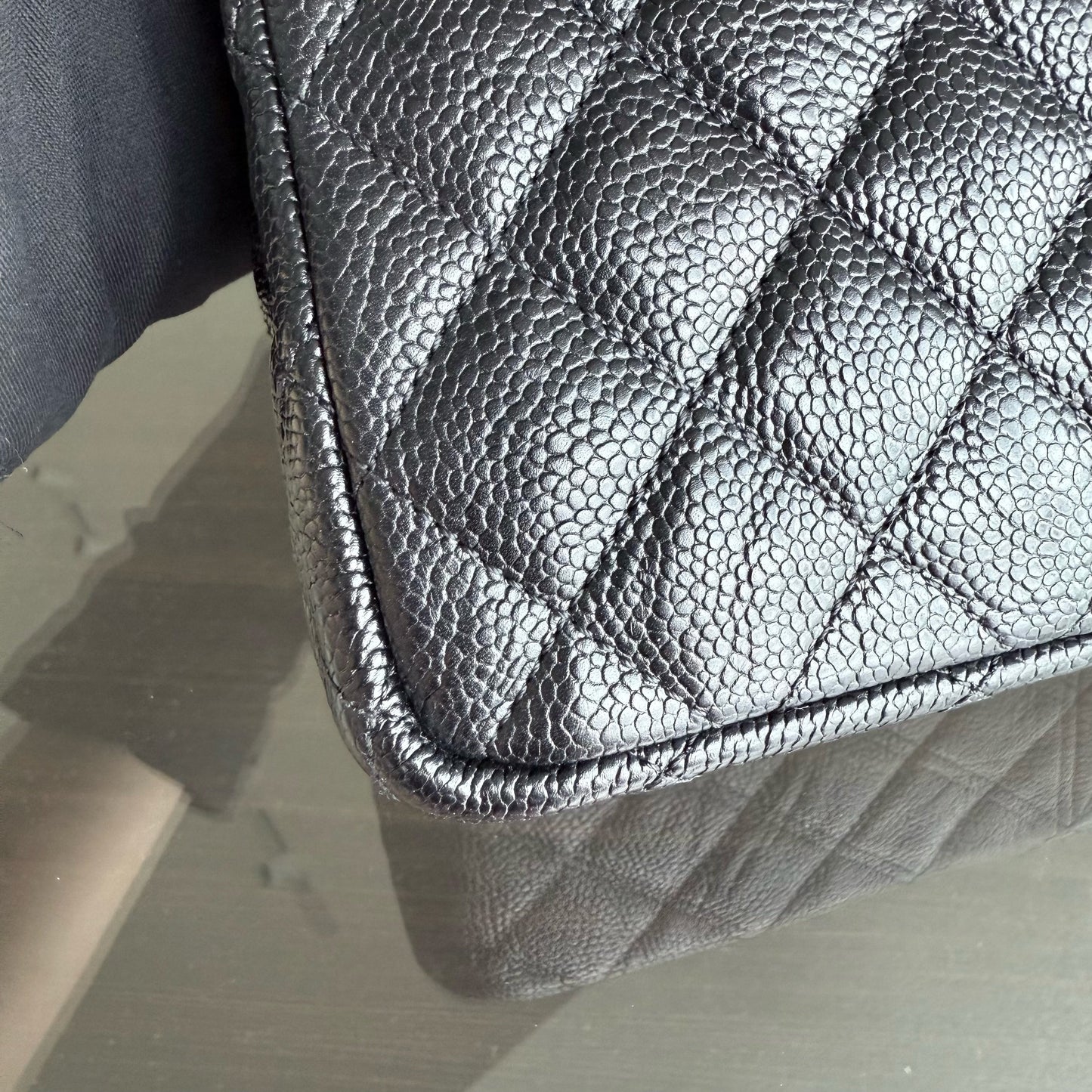 Sac à rabat bicolore saisonnier de taille moyenne — Kovancy