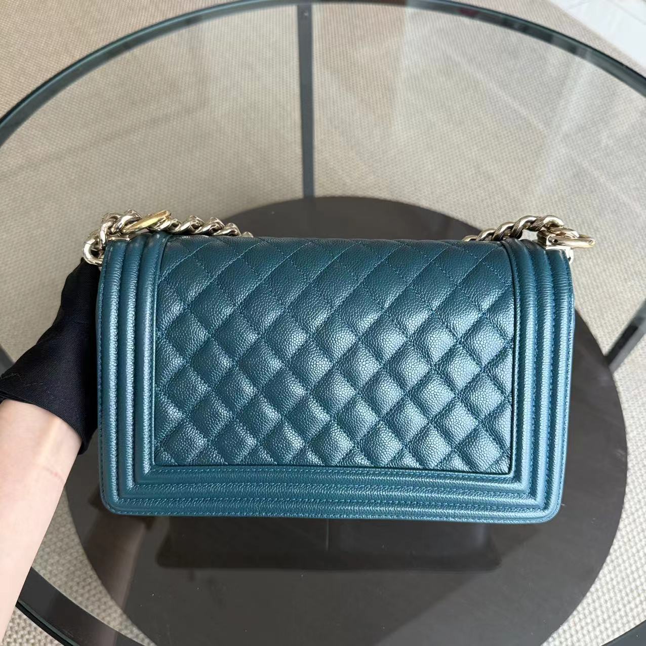 Chanel Boy Élite