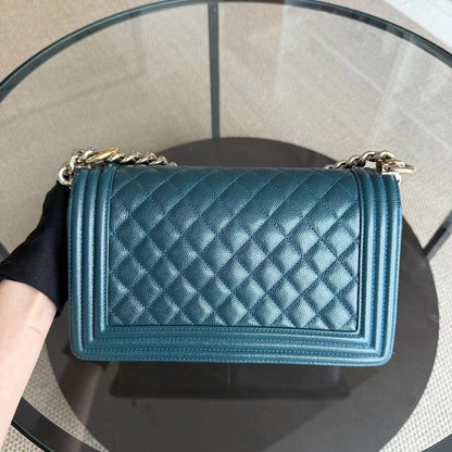Chanel Boy Élite