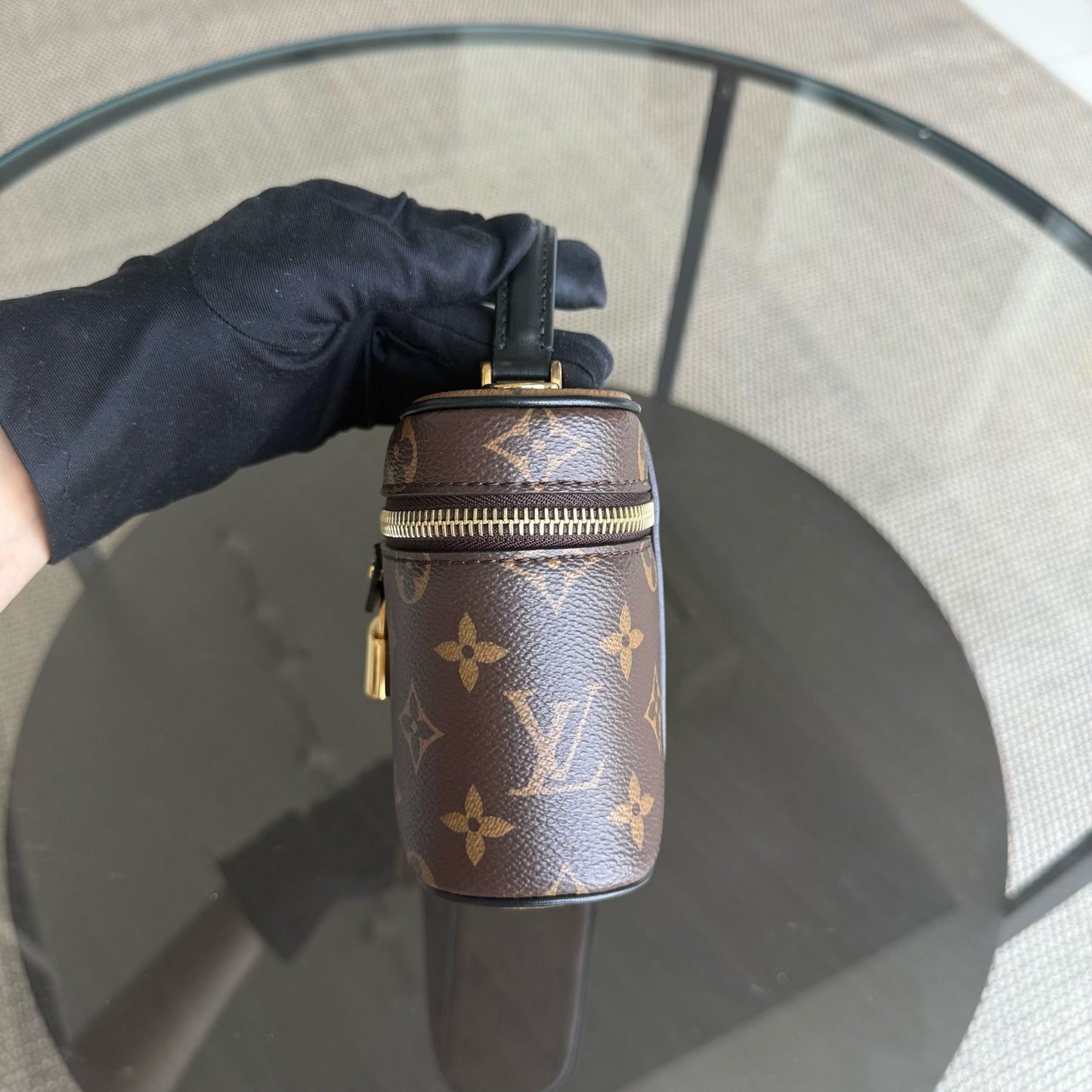 Kovancy - Pochette Vanity Chain Monogram