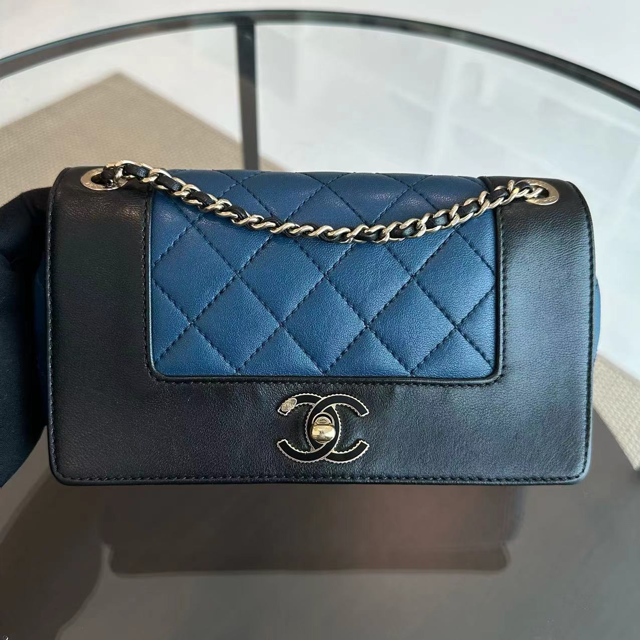 Sac à rabat saisonnier — Kovancy