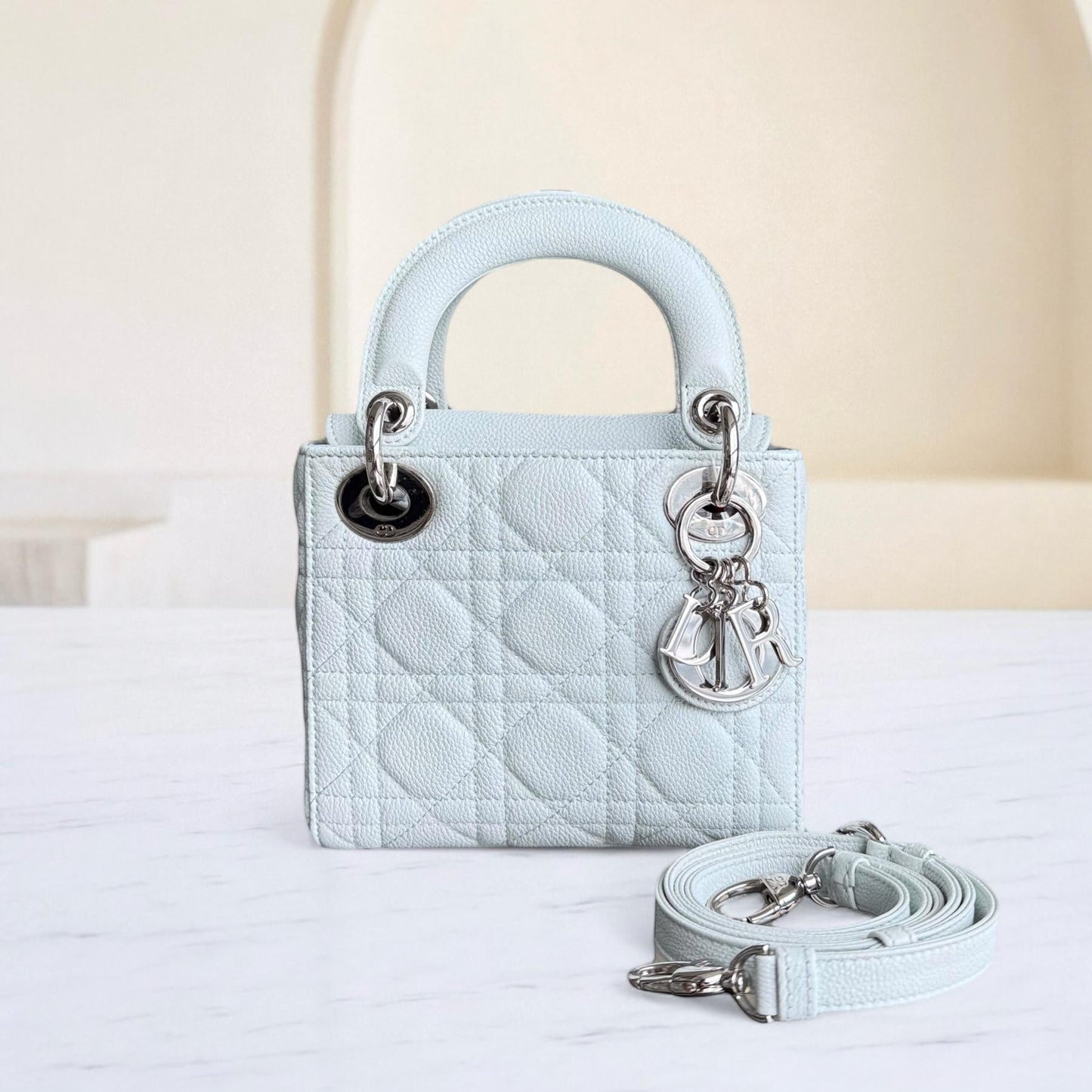 Lady Mini - Cuir de veau grainé Cannage Glacier White Hardware argenté — Kovancy