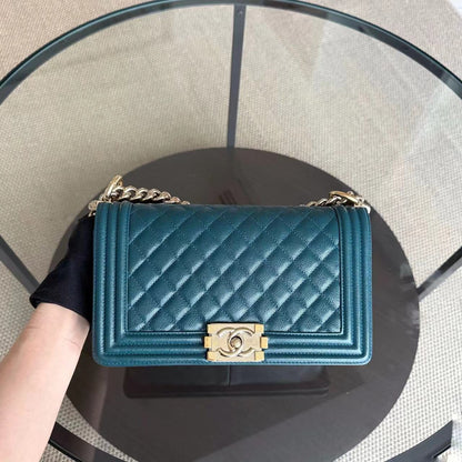 Chanel Boy Élite