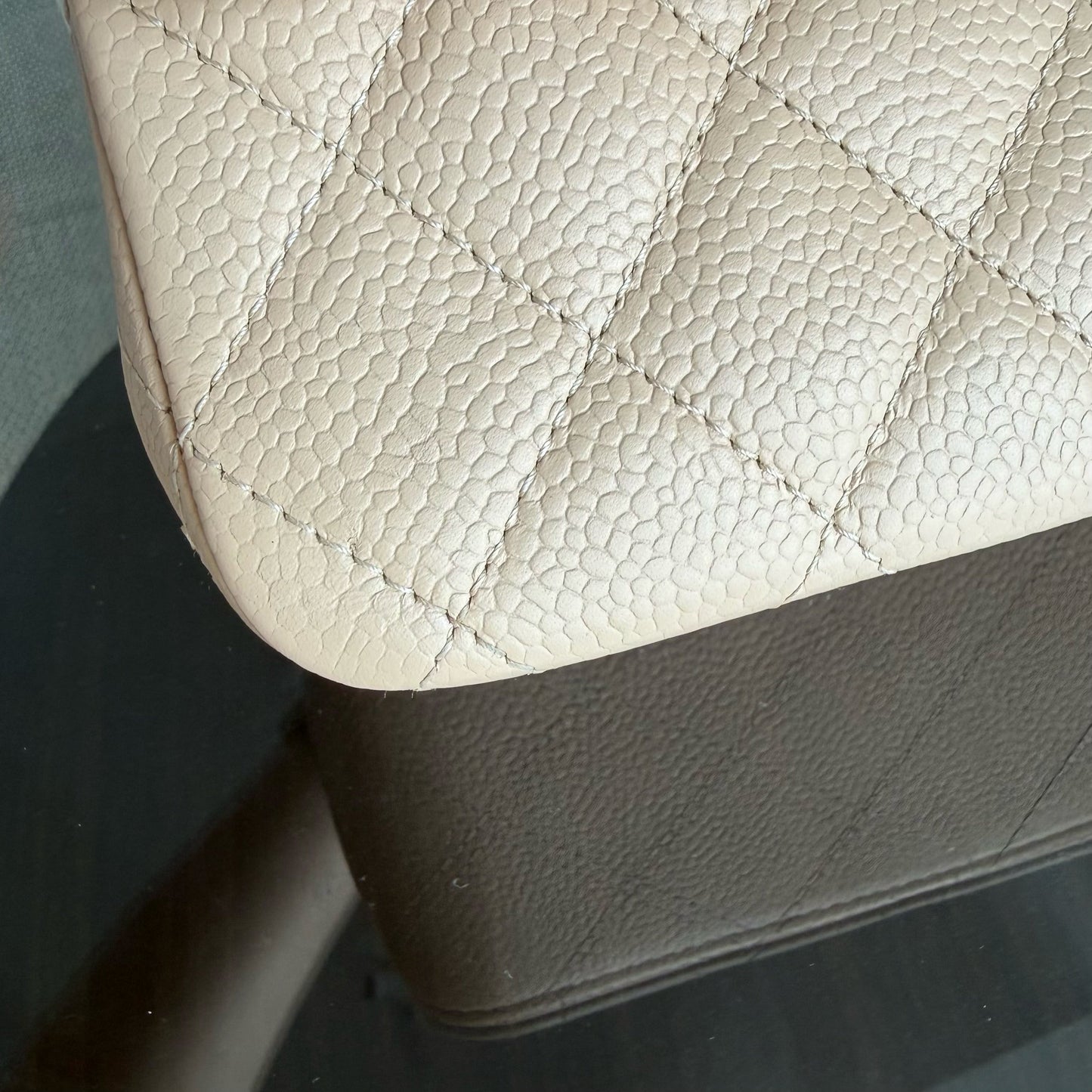 Classic Flap Medium — Kovancy