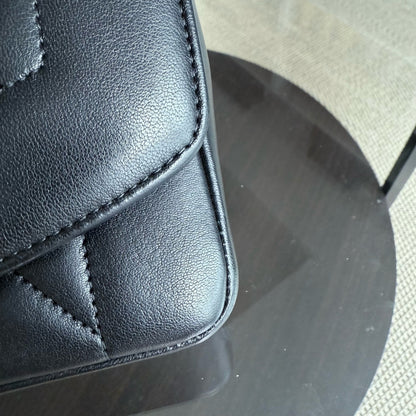 Chanel Diana Reissue