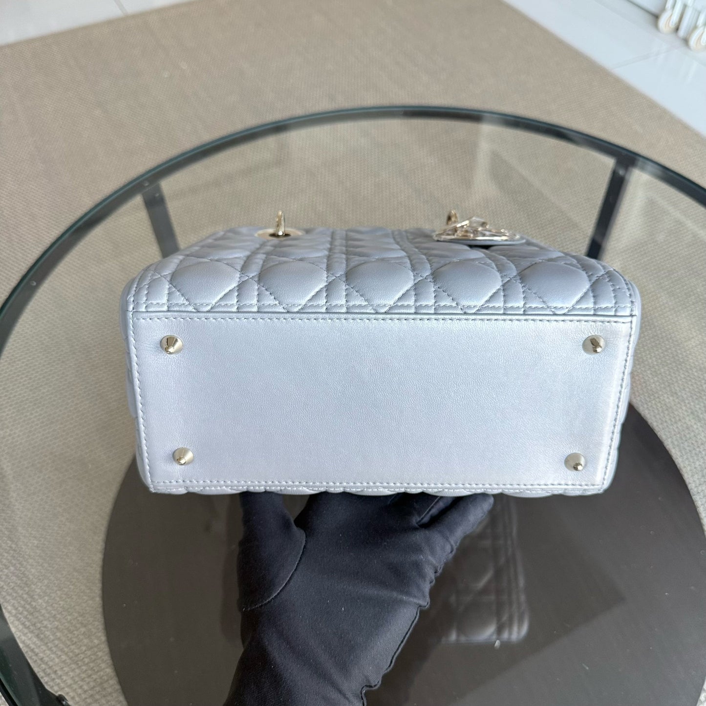 Lady Moyen - Cuir d'agneau Canange Gris Quincaillerie dorée — Kovancy