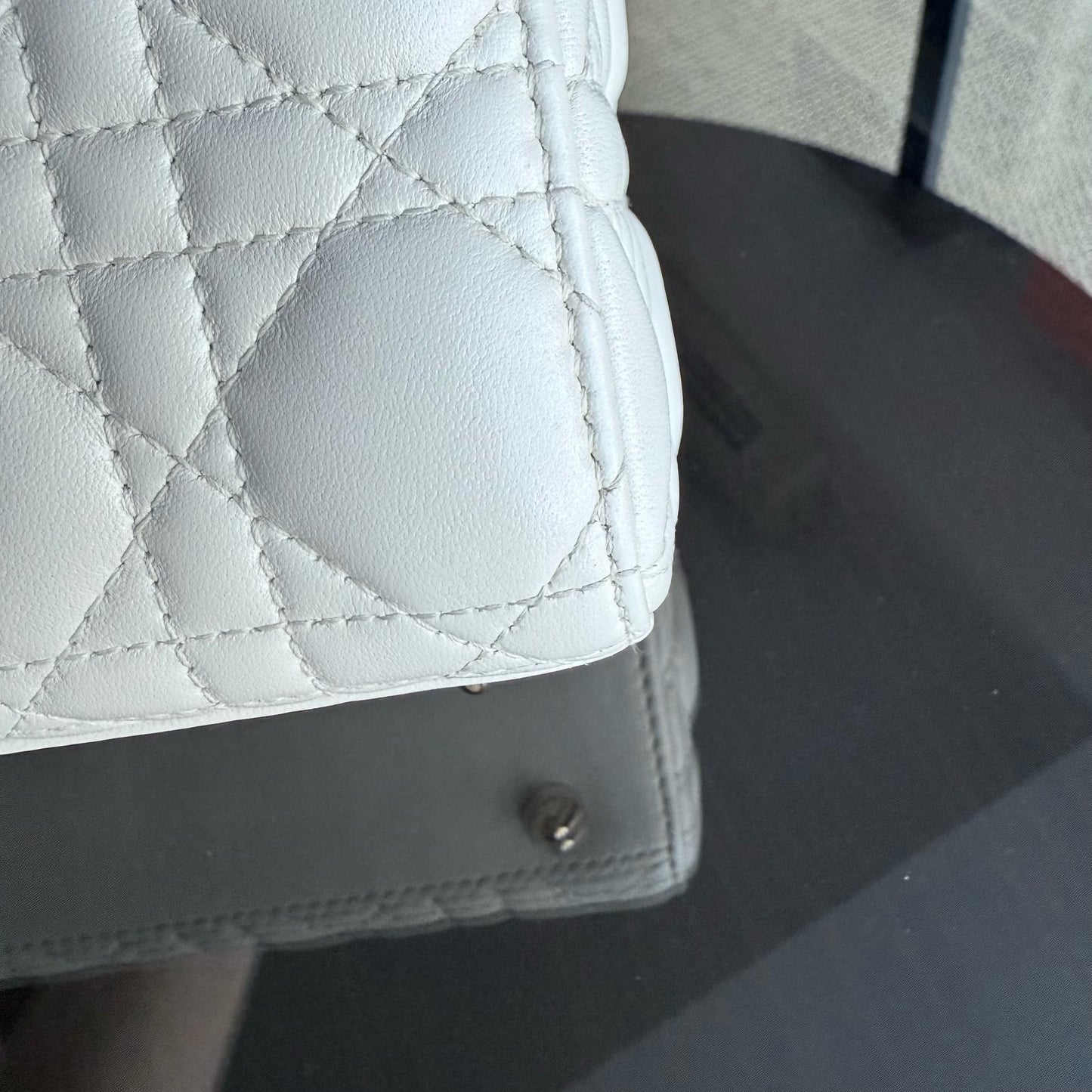 Dior MyABC Lady Petit - Cuir d'agneau Cannage blanc, quincaillerie dorée