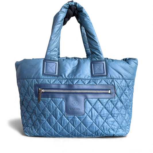 Sac fourre-tout en nylon matelassé Chanel Coco Cocoon Bleu N° 13