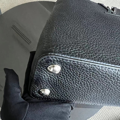 LV Capucines BB Cuir de veau grainé Noir Quincaillerie argentée Louis Vuitton