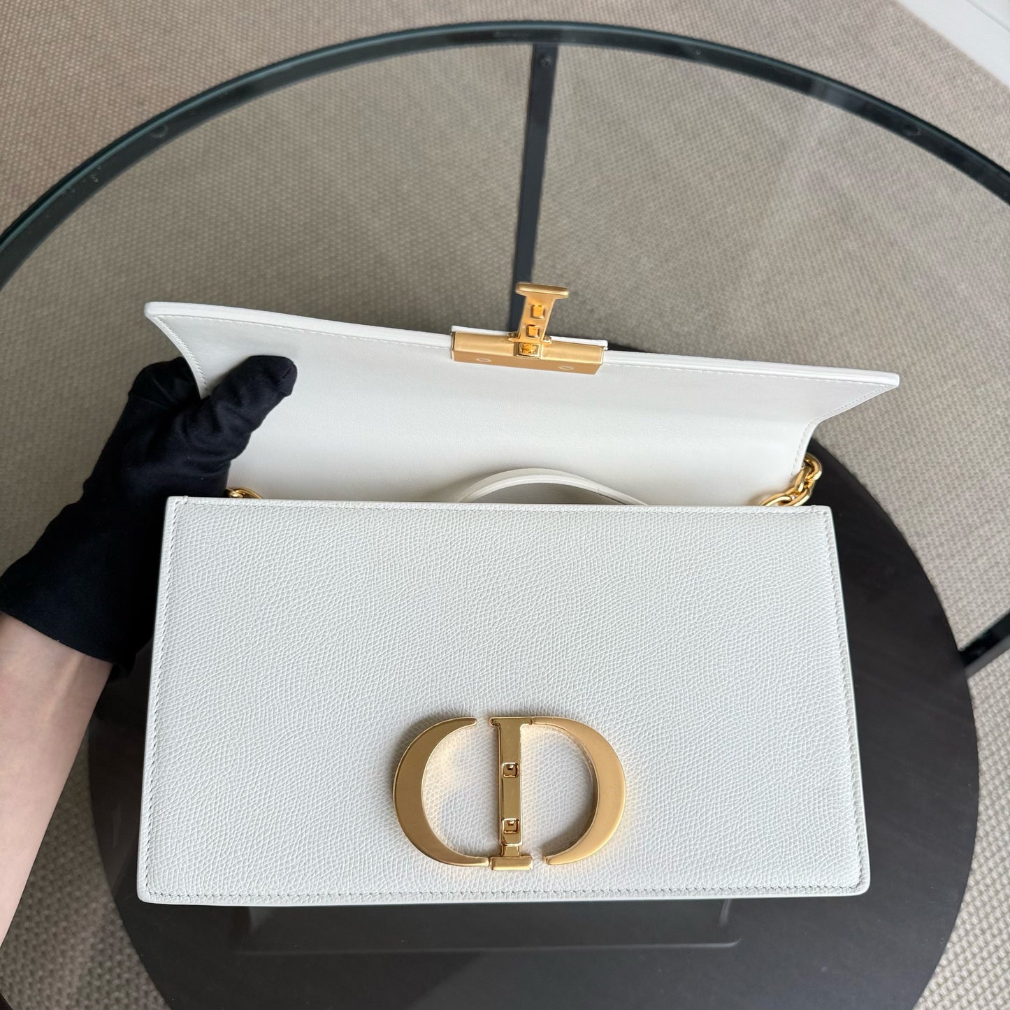 Chaîne Dior 30 Montaigne - Cuir de veau grainé, accastillage en or blanc