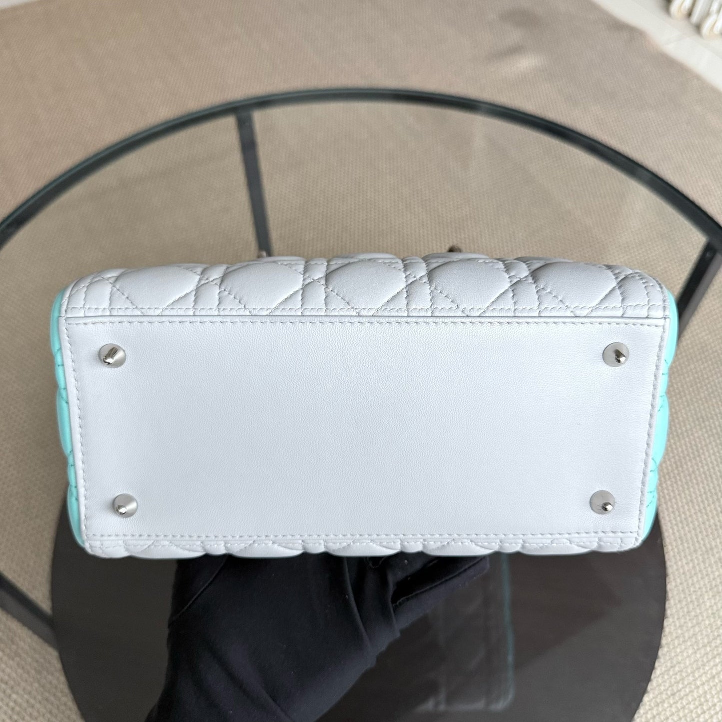 Lady Moyen - Cuir d'agneau Cannage bicolore cyan gris gris matériel argenté — Kovancy