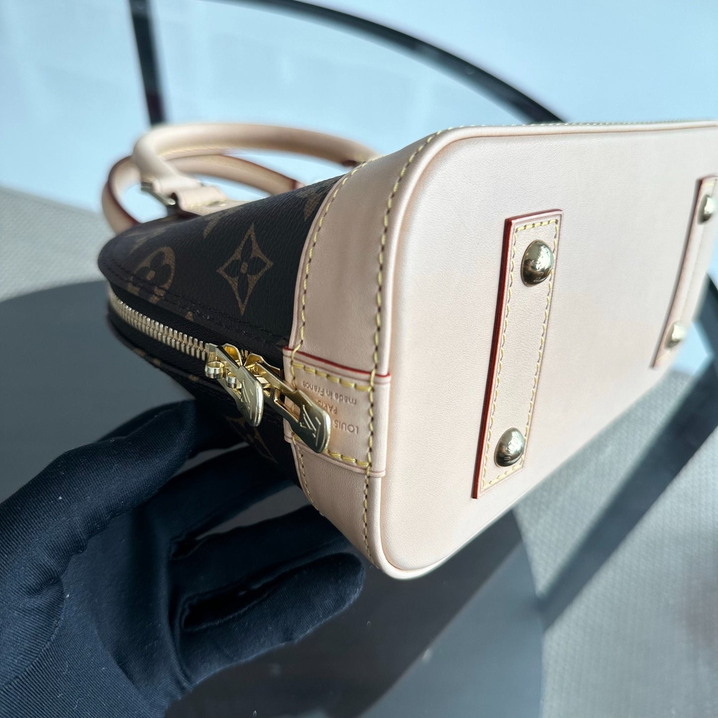 Sac à bandoulière en cuir Alma BB Monogram - Kovancy
