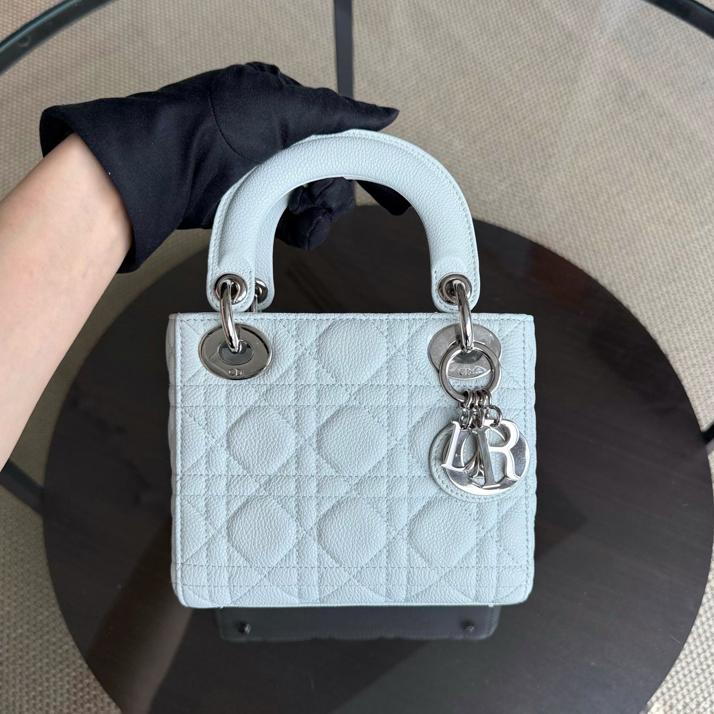 Lady Mini - Cuir de veau grainé Cannage Glacier White Hardware argenté — Kovancy