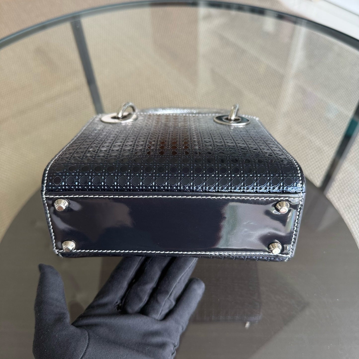 Lady Mini - Micro Cannage Métallique Bicolore Argent Bleu Foncé Quincaillerie Argentée — Kovancy