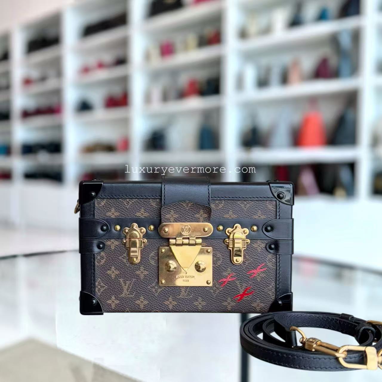 Sac bandoulière Petite Malle Monogram Box - Kovancy