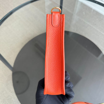 Hermes Mini Evelyn 16 Taurillon Clémence Stamp U Orange GHW