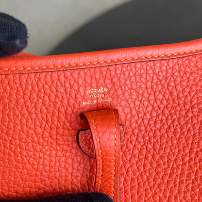 Hermes Mini Evelyn 16 Taurillon Clémence Stamp U Orange GHW