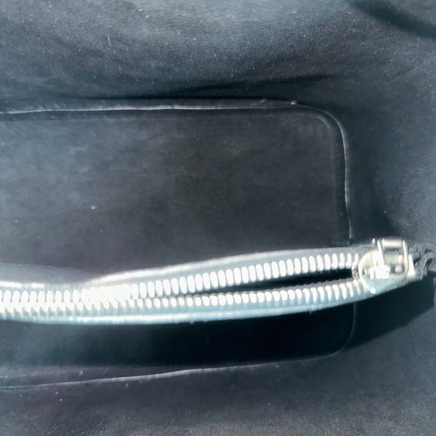 Sac seau Neo Noe MM en cuir EPI Noir SHW - Kovancy